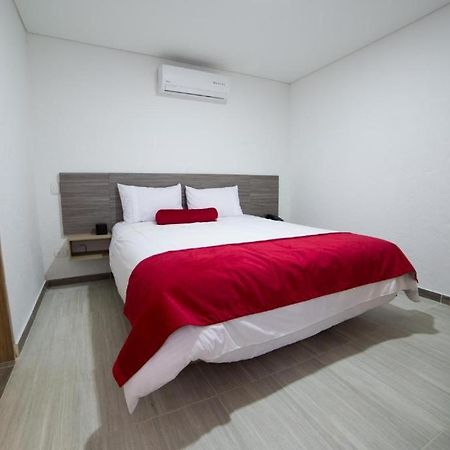 Hotel Med 70 Medellín Eksteriør billede